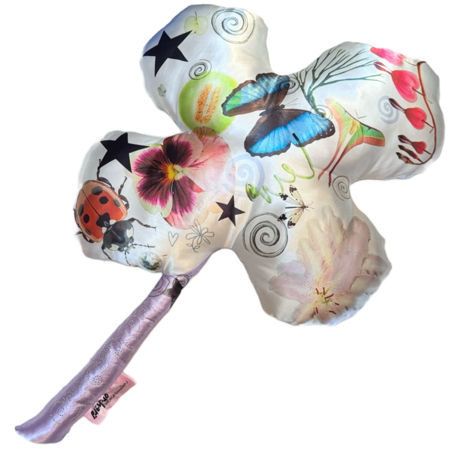 Jumbo Clover Pillow