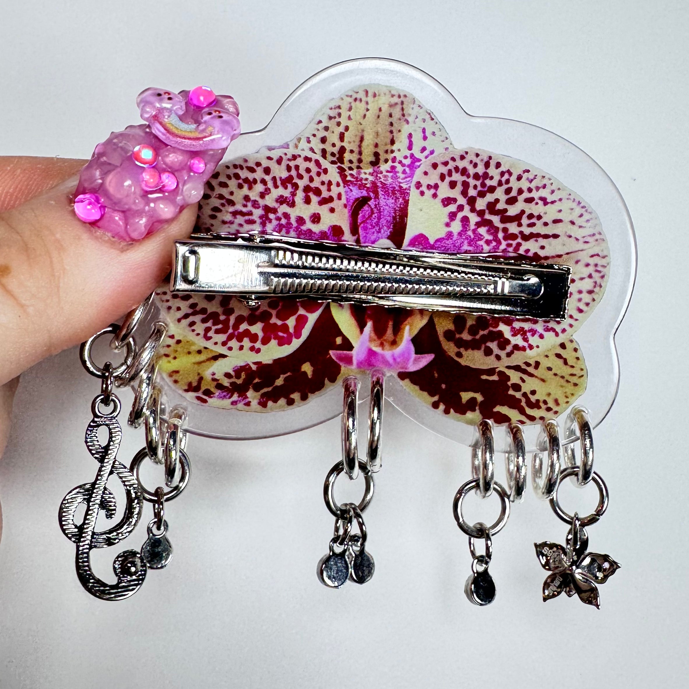 Pierced Orchid Hairclip 4