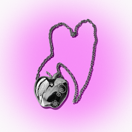Apple Necklace