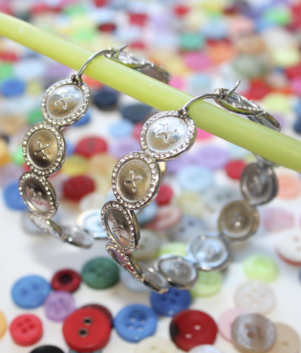 Button Hoops