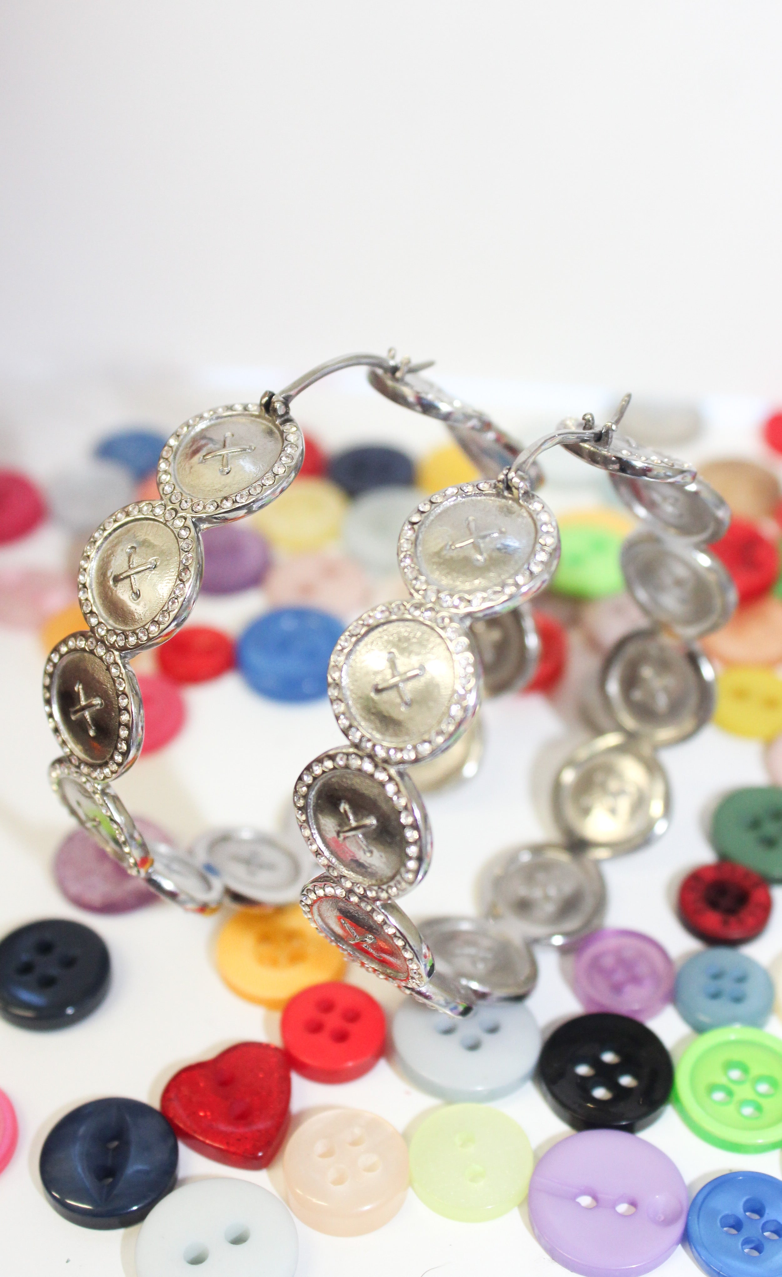 Button Hoops
